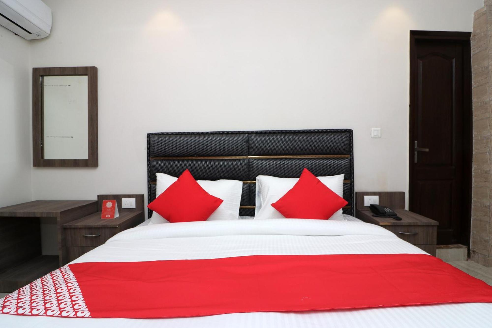 Oyo Flagship Doraemon Residency Hotel นิวเดลี ภายนอก รูปภาพ